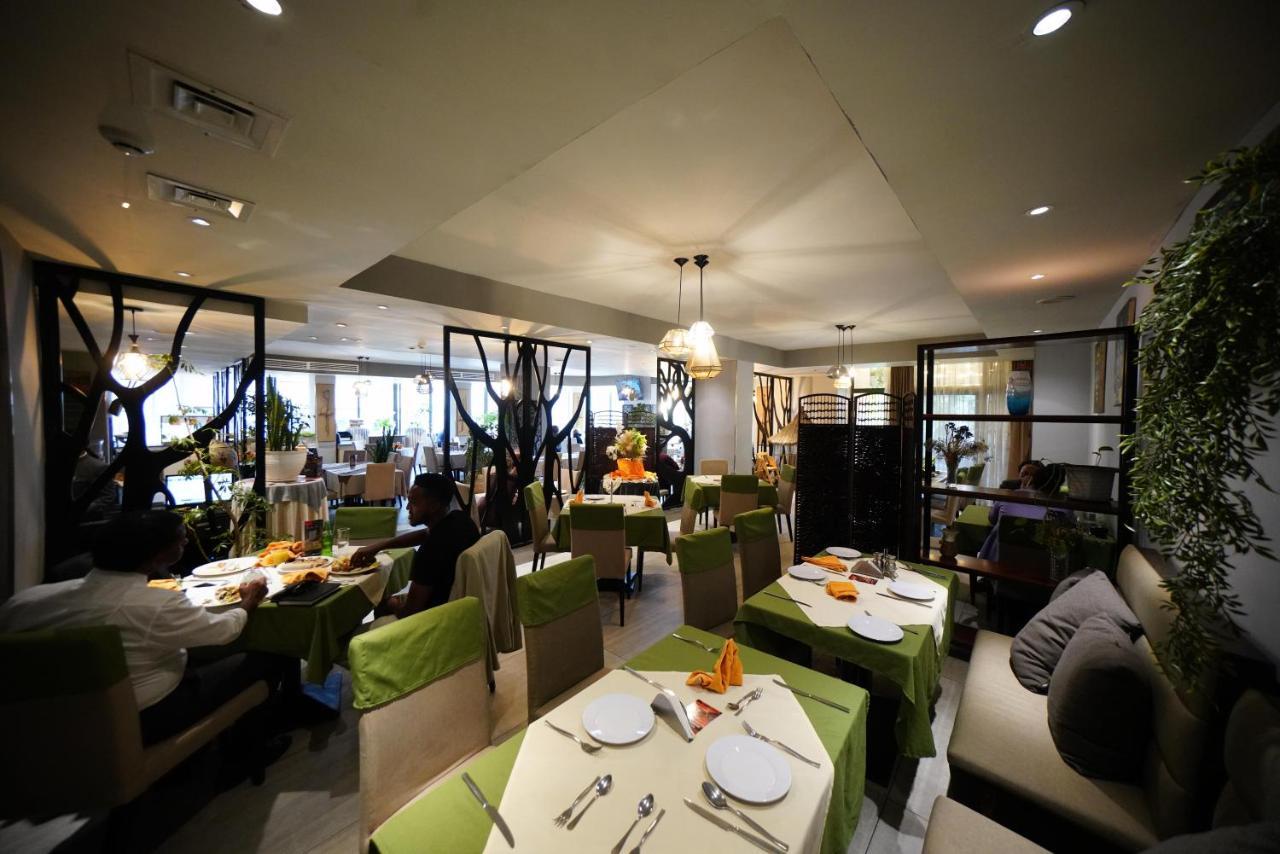 Mado Hotel Addis Ababa Exteriör bild