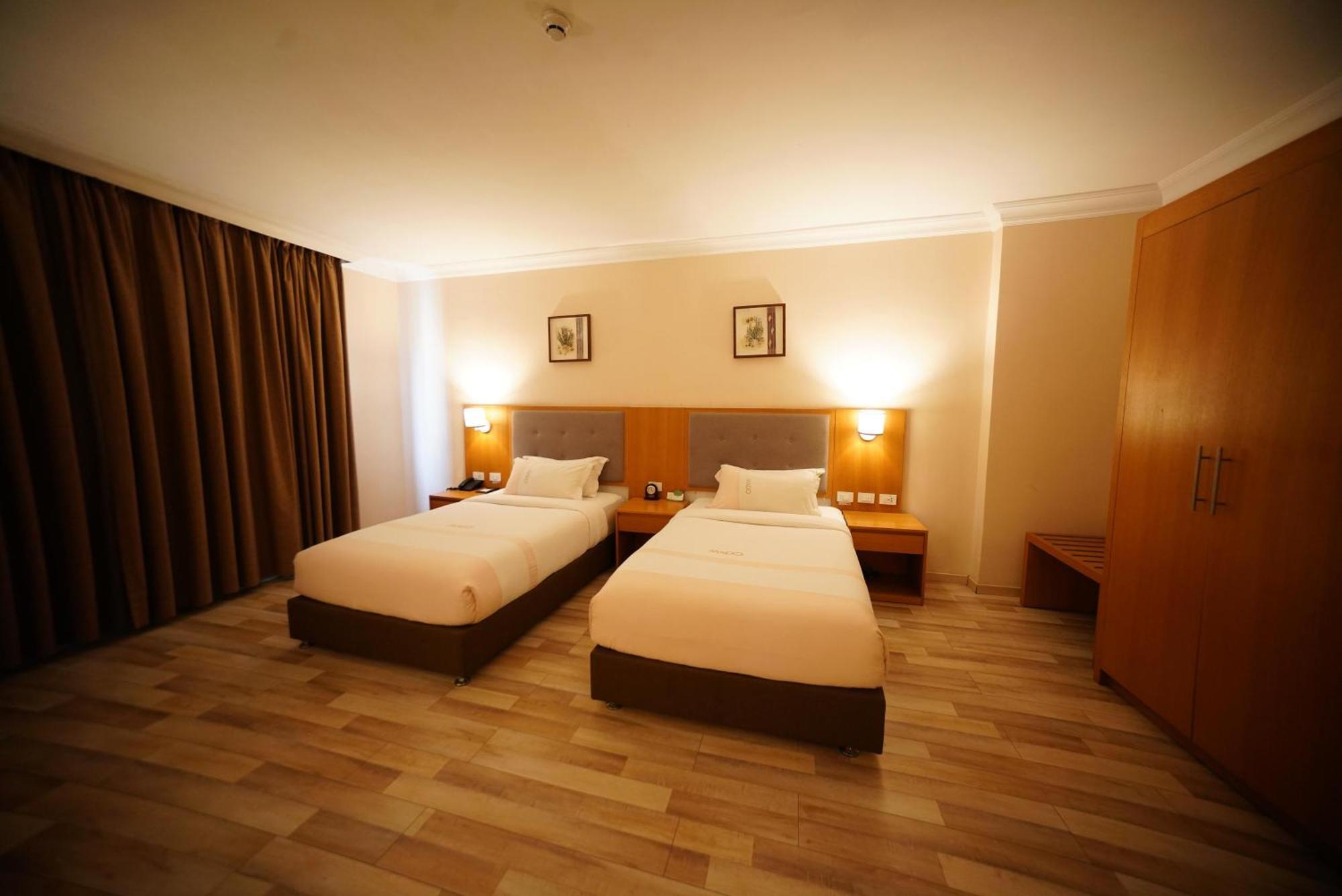 Mado Hotel Addis Ababa Exteriör bild