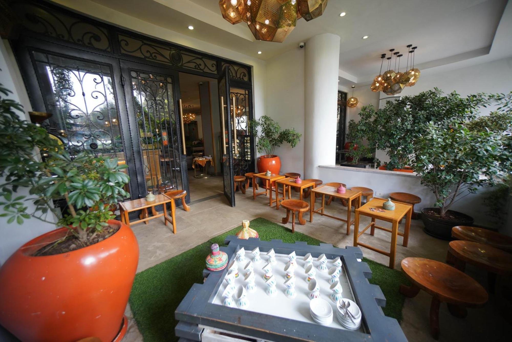 Mado Hotel Addis Ababa Exteriör bild